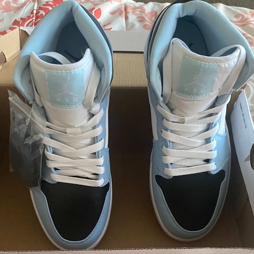 Air Women's Athletic Shoes - Black and Blue